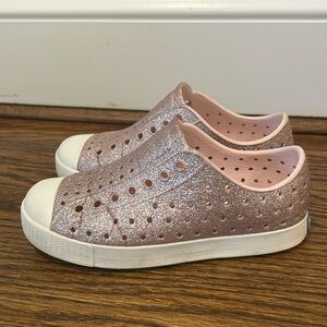 Kids Native Pink Glitter Slip-On Shoes